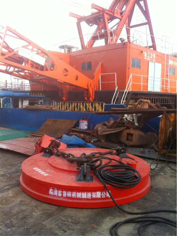 潛水型起重電磁鐵