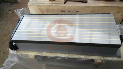 銑刨用強(qiáng)力縱極電磁吸盤 銑刨用強(qiáng)力縱極電磁吸盤