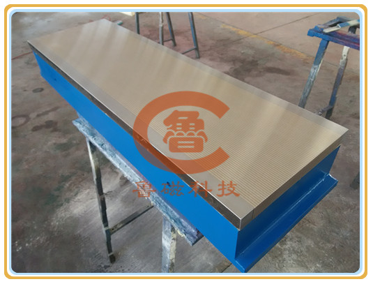 銑刨用強(qiáng)力縱極電磁吸盤(pán) 銑刨用強(qiáng)力縱極電磁吸盤(pán)