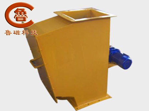 管道式除鐵器.jpg 管道式除鐵器.jpg