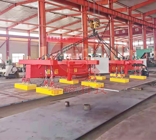 8臺(tái)聯(lián)吊電永磁吸盤(pán) 8臺(tái)聯(lián)吊電永磁吸盤(pán)